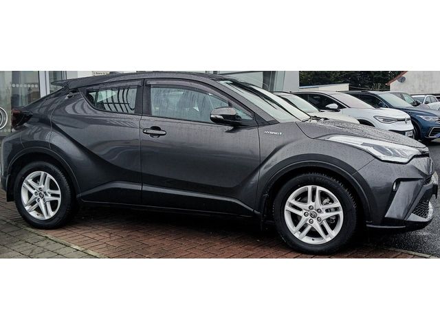 Image for 2021 Toyota C-HR 1.8 HYBRID LUNA **AUTOMATIC, REAR VIEW CAMERA, BLUETOOTH**