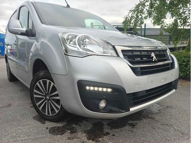 Image for 2018 Peugeot Partner TOP SPEC VAN !