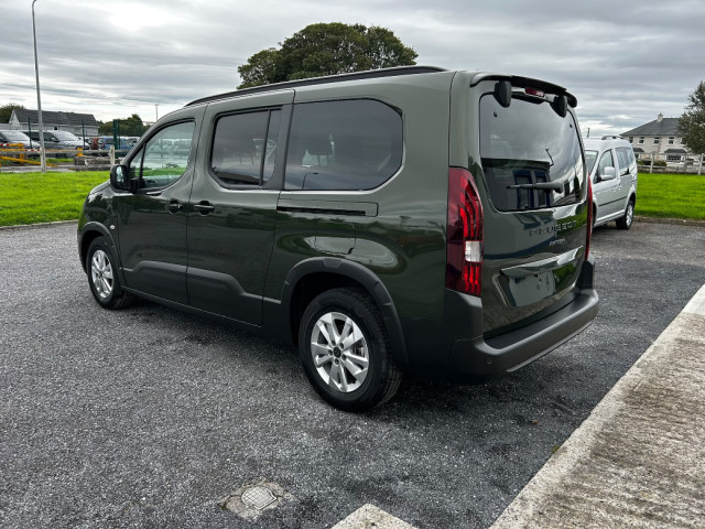 Image for 2027 Peugeot Rifter Wheelchair Accessible