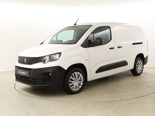Image for 2021 Peugeot Partner 