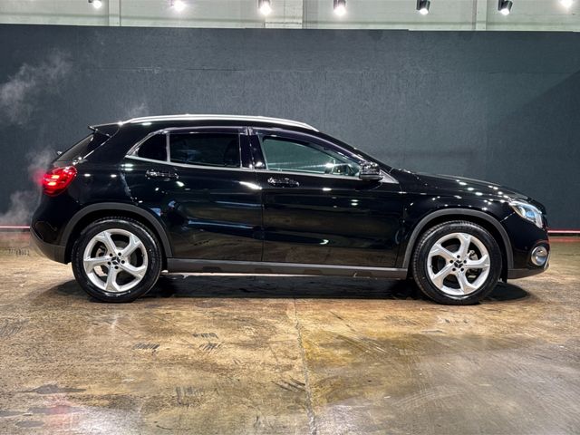 Image for 2017 Mercedes-Benz GLA Class 1.6L AUTOMATIC - ALLOY WHEELS - CRUISE CONTROL - MULTI FUNCTION STEERING WHEEL - HEATED SEATS - REVERSE CAMERA - ELECTRIC TAILGATE