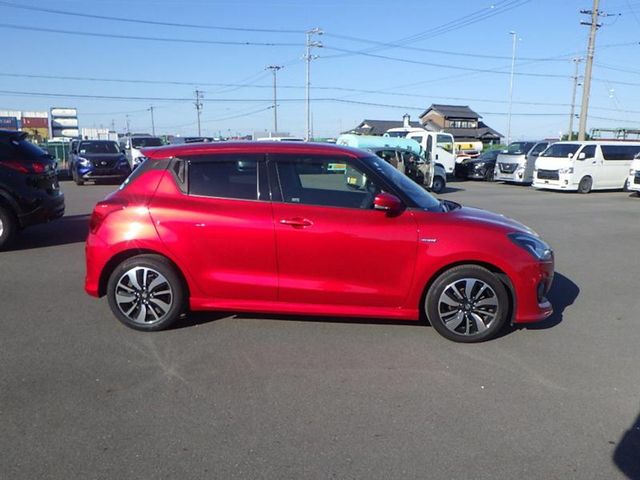 Image for 2018 Suzuki Swift Hybrid RS