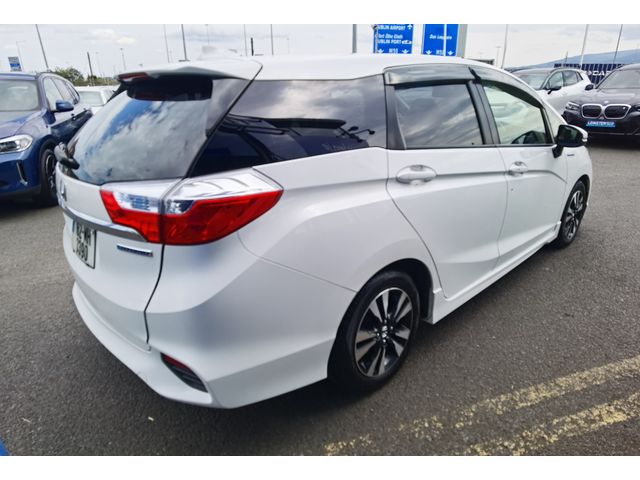Image for 2016 Honda Shuttle 1.5 AUTOMATIC PETROL HYBRID - FINANCE AVAILABLE - CALL US TODAY ON 01 492 6566 OR 087-092 5525
