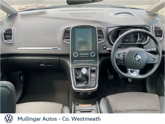 Image for 2021 Renault Grand Scenic 7 Seat 1.7 Blue dCi 120 Signature