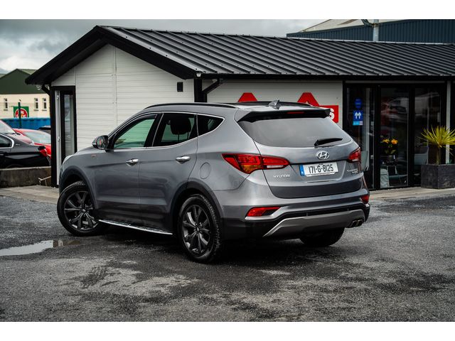 Image for 2017 Hyundai Santa Fe 
