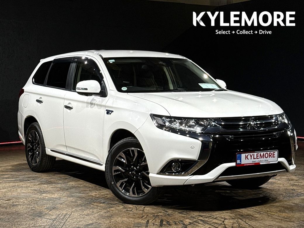 Image for 2018 Mitsubishi Outlander PHEV PLUG IN HYBRID SUV - BLACK HALF LEATHER - FACTORY ALLOYS