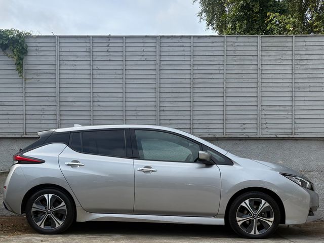 Image for 2022 Nissan Leaf N-CONNECTA / APPLE & ANDROID AUTO / NAV / RADAR CRUISE / PARK SENSORS / BALANCE OF 8 YEAR NISSAN BATTERY WARRANTY / *FINANCE PACKAGES AVAILABLE*