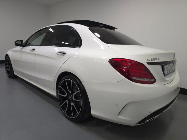 Image for 2016 Mercedes-Benz C Class 