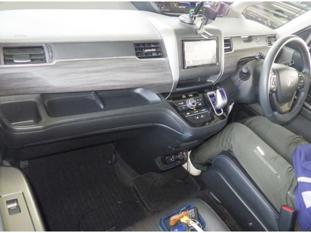 Image for 2019 Honda Freed 1.5 Petrol Hybrid EX Auto incl Dual Power Sliding Doors