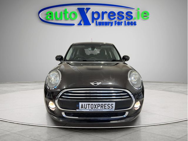 Image for 2016 Mini Cooper 1.2 Automatic, Reversing camera