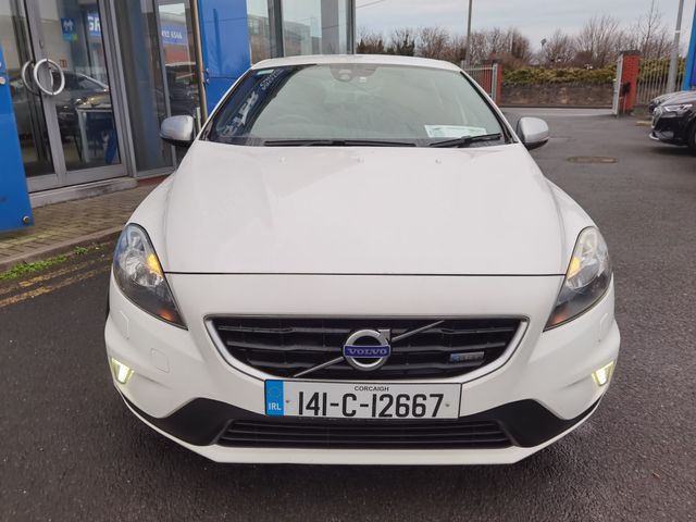 Image for 2014 Volvo V40 1.6 D2 R-DESIGN DIESEL 115BHP - FINANCE AVAILABLE - CALL US TODAY ON 01 492 6566 OR 087-092 5525