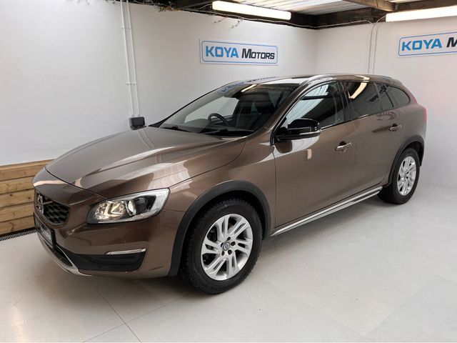 Image for 2016 Volvo V60 Cross Country 2.0 D4 CROSS COUNTRY SE LUXURY DIESEL 190 BHP AUTOMATIC // FULL LEATHER ELECTRIC SEATS // REVERSING CAMERA // CRUISE CONTROL // LANE ASSIST // COLLISION WARNING SYSTEM // TOP SPEC