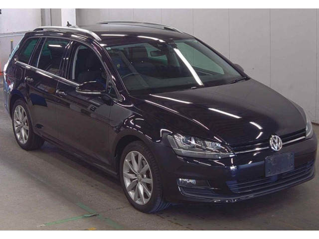 Image for 2017 Volkswagen Golf 1.2 Estate Petrol Auto