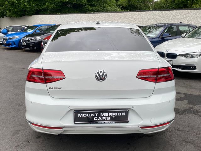 Image for 2019 Volkswagen Passat Auto/Leather/Huge Spec