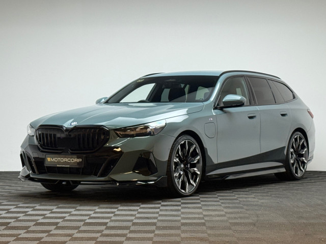Image for 2025 BMW 5 Series 530E M SPORT TOURING