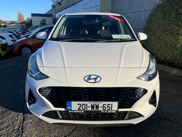 Image for 2020 Hyundai i10 DELUXE PLUS 1.0 PETROL //REVERSE CAMERA//WIRLESS PHONE CHARGER//