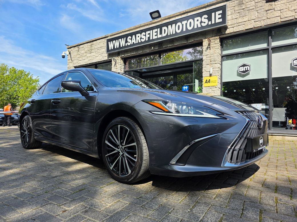 Image for 2022 Lexus ES 300h 300H DYNAMIC HYBRID. LOW MILEAGE. HUGE SPEC. FINANCE ARRANGED. SIMI. AA APPROVED