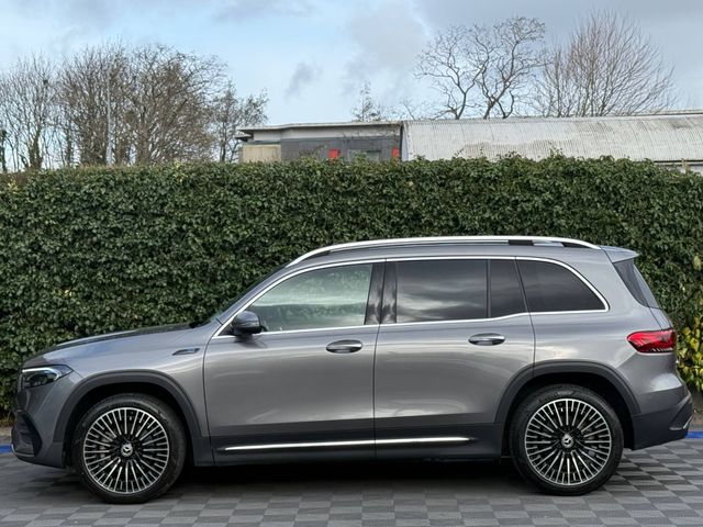 Image for 2023 Mercedes-Benz EQB EQB250 4MATIC AMG-LINE PREMIUM 7-SEATER // 360 PARKING CAMERAS // HEADS-UP DISPLAY // HEATED SEATS