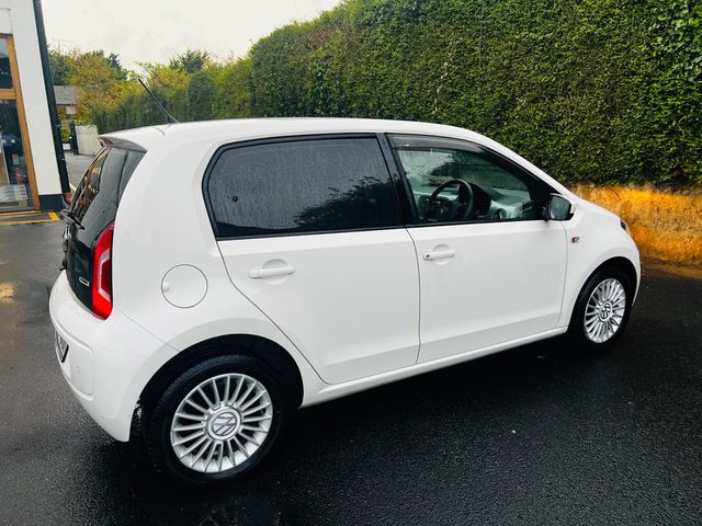 Image for 2015 Volkswagen up! DBA-AACHY 5DR