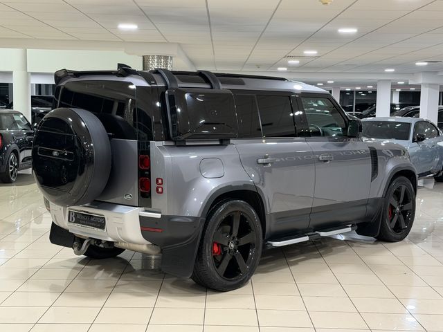 Image for 2023 Land Rover Defender 3.0 D300 COMMERCIAL 2 SEATER N1=LOW MILES//HUGE SPEC//1 OWNER=FULL LAND ROVER SERVICE HISTORY=TAILORED FINANCE PACKAGES AVAILABLE=TRADE IN'S WELCOME
