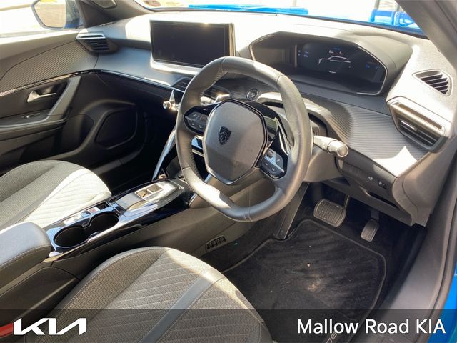 Image for 2024 Peugeot 2008 ALLURE 1.2 HYBRID 136