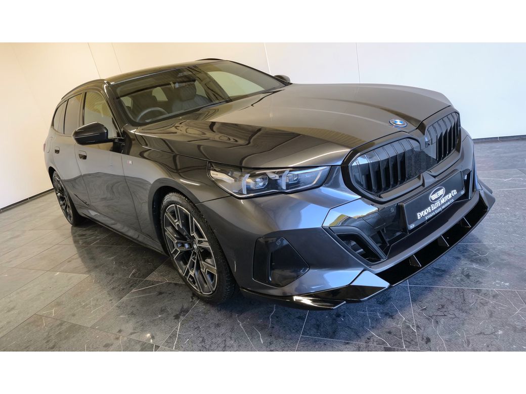 Image for 2025 BMW 5 Series 530E M SPORT