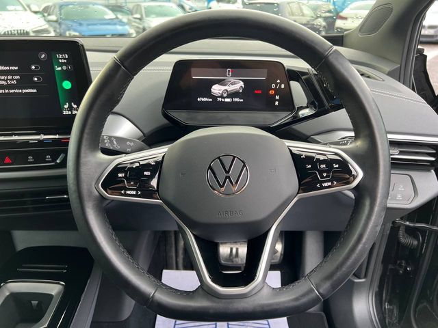 Image for 2023 Volkswagen ID.4 PURE LIFE 52KWH // APPLE CARPLAY/ANDROID AUTO // DIAMOND CUT ALLOYS // PAKRING SENSORS