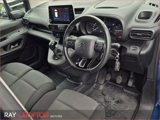 Image for 2020 Citroen Berlingo Touch BlueHDi 100 S&S 5MT + VAT