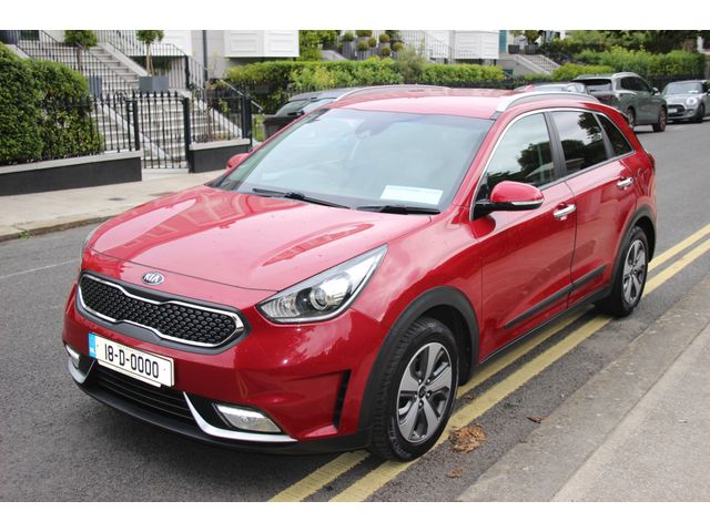 Image for 2018 Kia Niro 2018 Self Charging Hybrid - 1/2 Leather Low miles! 