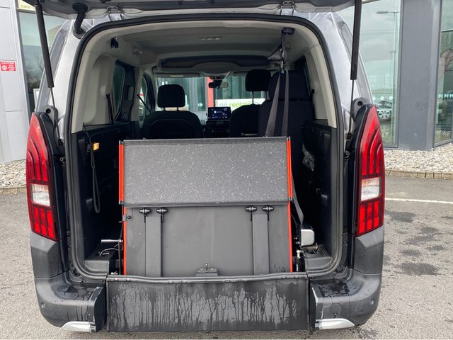 Image for 2023 Peugeot Rifter Wheelchair Accessible SWB manual