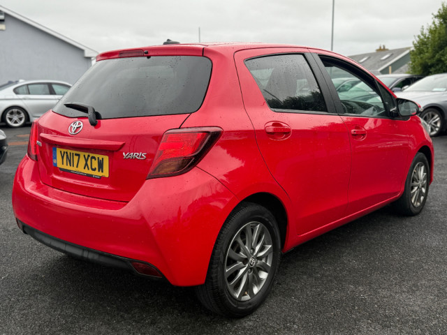 Image for 2017 Toyota Yaris VVT-I ICON