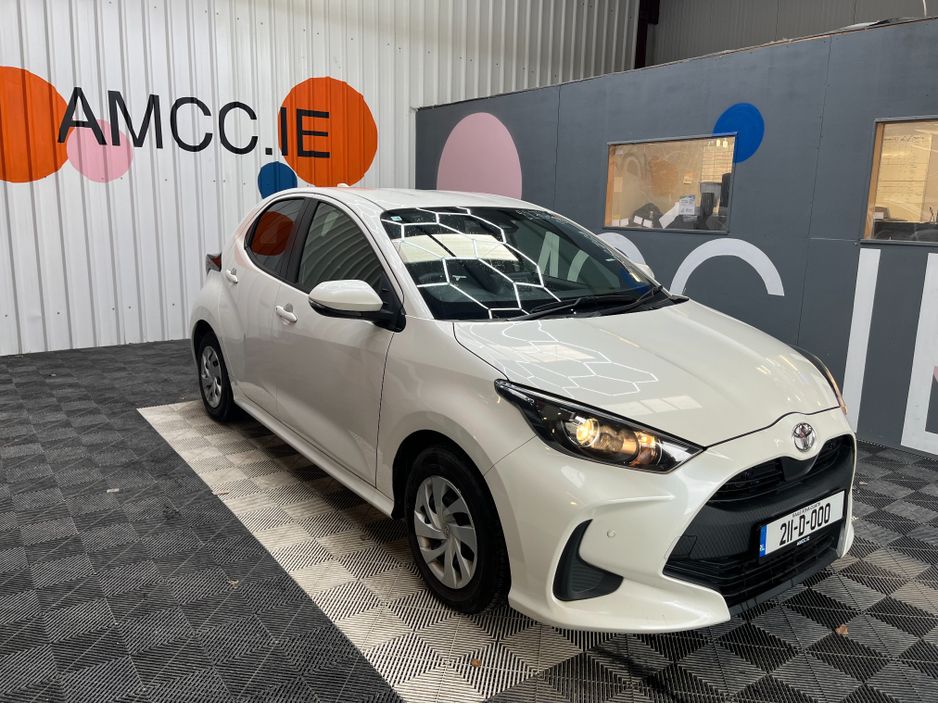 Image for 2021 Toyota Yaris €12950 2021 TOYOTA YARIS X 1.0 AUTOMATIC / REVERSE CAMERA AND MORE