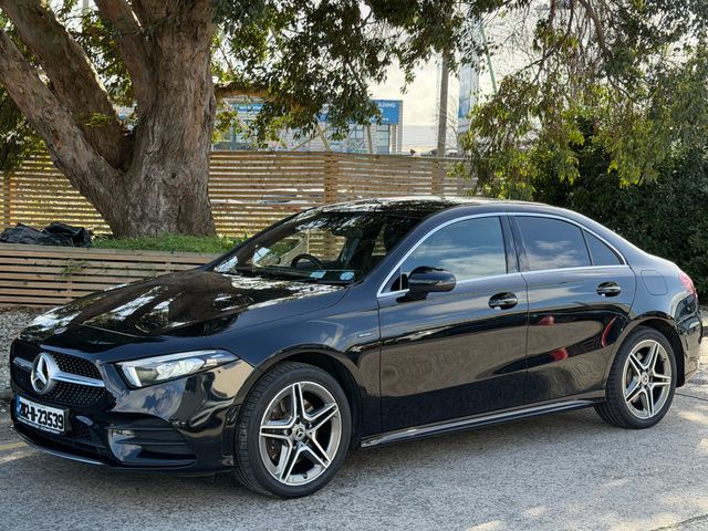 Image for 2020 Mercedes-Benz A Class A250e. AMG Line. Rear Camera.2 Keys