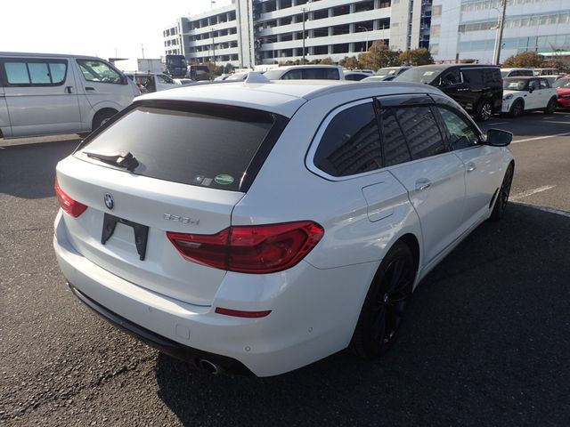 Image for 2017 BMW 5 Series 523D SPORT DIESEL AUTOMATIC ESTATE**M5 REPLICA**PAN ROOF** MEGA SPEC=FULLY LOADED // ELECTRIC HEATED LEATHER SEATS // APPLE CARPLAY // ELECTRIC TAILGATE // PRIVACY PACK // IMMACULATE EXAMPLE