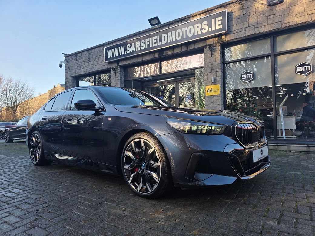 Image for 2024 BMW 5 Series 550E XDRIVE M SPORT PRO 489 BHP. ONLY 8000 MILES. FINANCE ARRANGED.