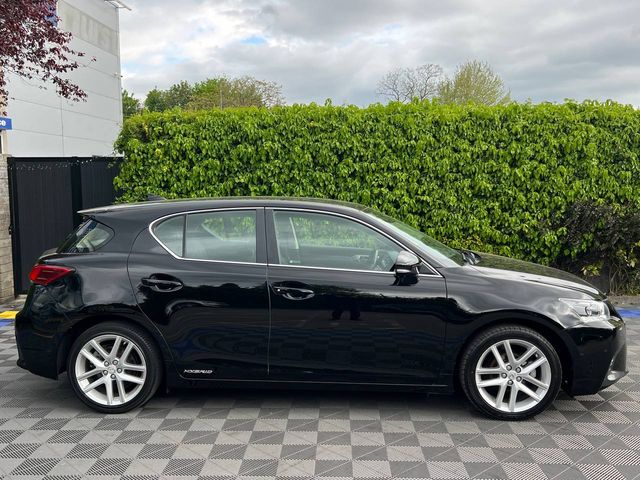 Image for 2020 Lexus CT CT200h 1.8 HYBRID // SUEDE INTERIOR // REVERSE CAMERA // ADAPTIVE CRUISE CONTROL