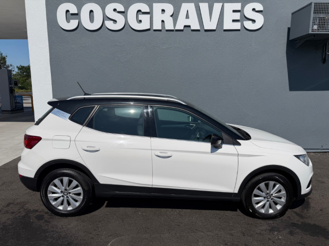 Image for 2019 SEAT Arona 1.6tdi 115HP XC 5DR * APPLE CAR PLAY / REVERSING CAMERA * 