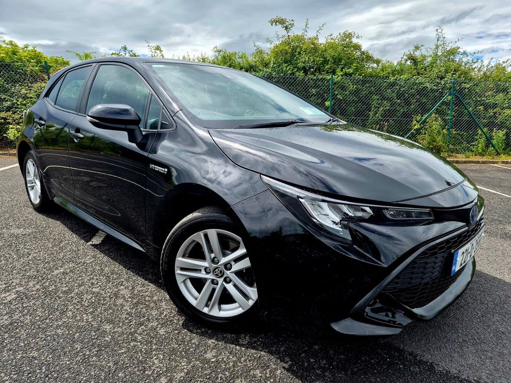 Image for 2022 Toyota Corolla 1.8 Hybrid Luna Hatchback