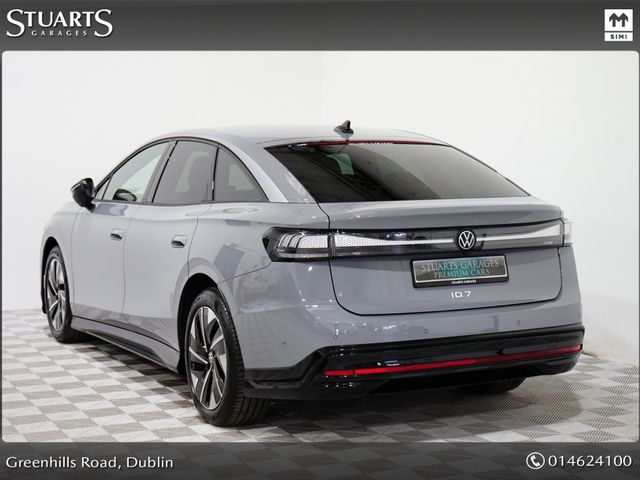 Image for 2024 Volkswagen ID.7 MATCH PRO. MOONSTONE GREY WITH ALCANTARA AND LEATHER INTERIOR, REAR CAMERA, WIRELESS ANDROID AUTO, APPLE CARPLAY, WIRELESS CHARGER, HEADS UP DISPLAY