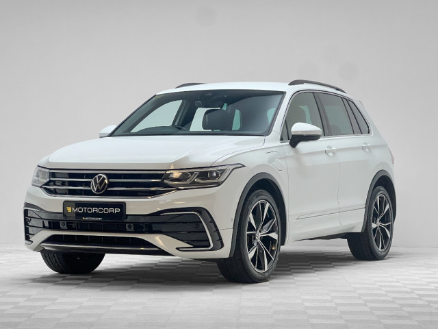 Image for 2023 Volkswagen Tiguan R-LINE TSI DSG
