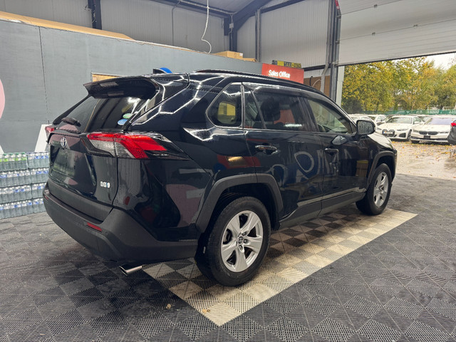 Image for 2021 Toyota Rav4 2021 TOYOTA RAV4 5d HYBRID X 2.5 AUTOMATIC / CRUISE CONTROL / PARKING CAMERA AND MORE