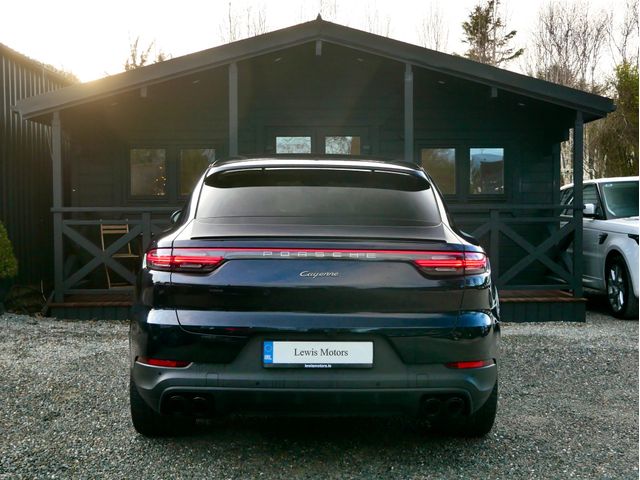 Image for 2023 Porsche Cayenne E-Hybrid Coupe Platinum Edition, BOSE, AIR SUSPENSION, HUD, ACC, GLASS ROOF, HEATED STEERING WHEEL