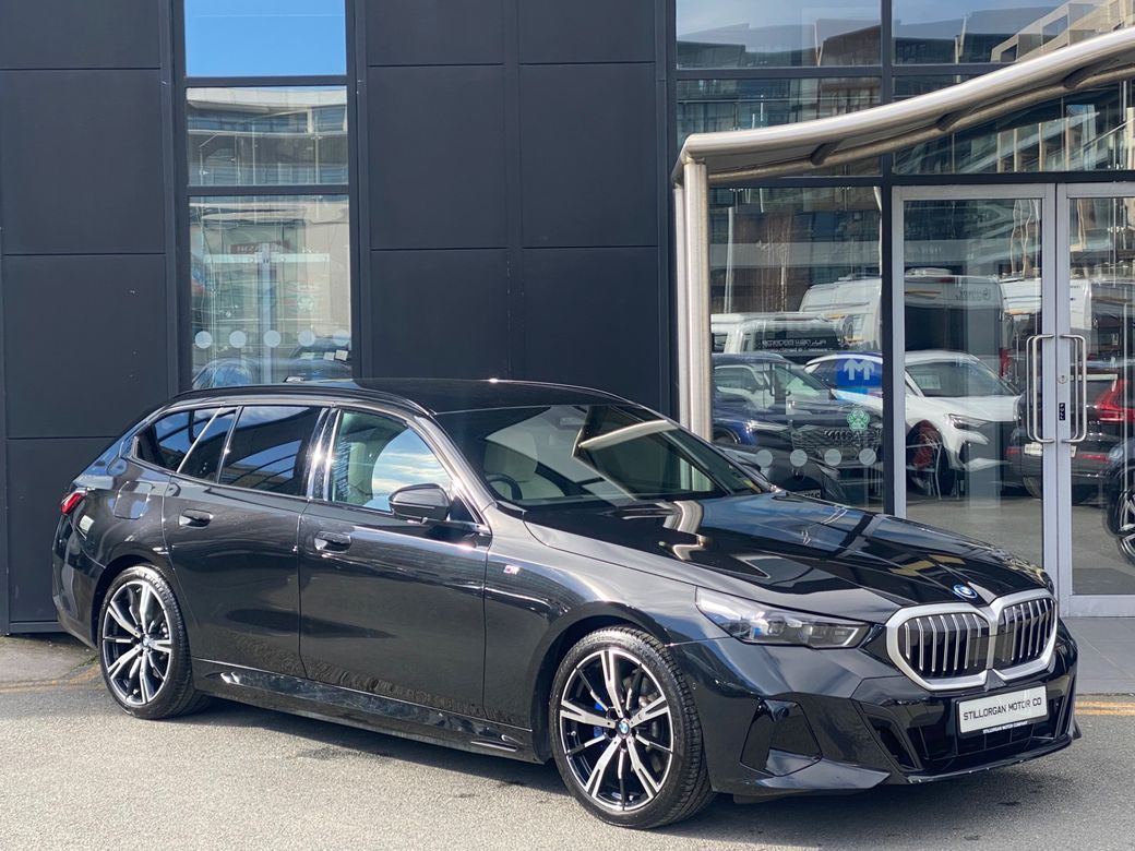 Image for 2025 BMW 5 Series Touring 530e M-Sport Auto 