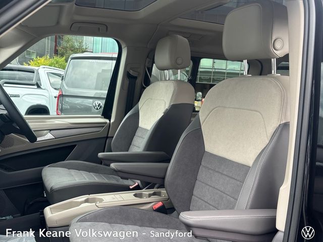 Image for 2025 Volkswagen Multivan STYLE PHEV AUTO 240BHP *APPLE CARPLAY/ANDROID AUTO* *PANORAMIC SUNROOF* *ELECTRIC SLIDING DOORS* *ELECTRIC TAILGATE* *REAR VIEW CAMERA* *FRONT AND REAR PARKING SENSORS*