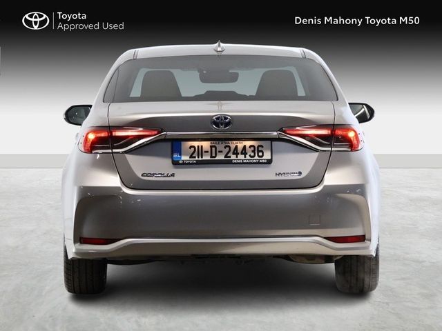 Image for 2021 Toyota Corolla Luna Sport Hybrid