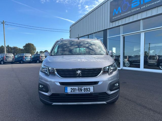 Image for 2020 Peugeot Rifter Wheelchair Car