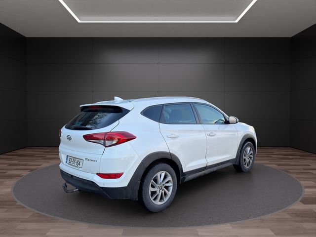 Image for 2016 Hyundai Santa Fe 