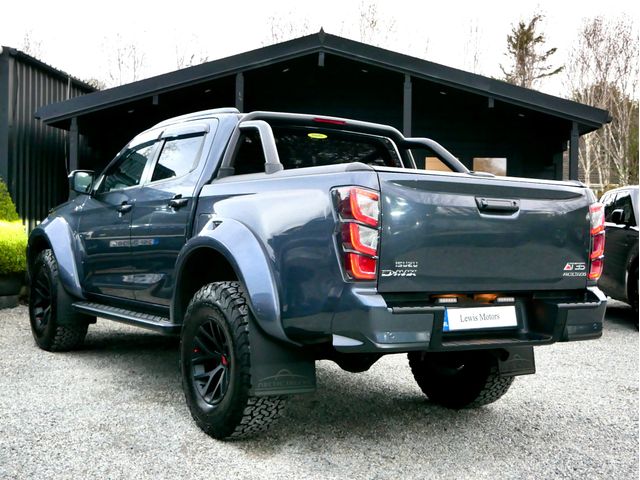 Image for 2025 Isuzu D-MAX LSE Arctic Trucks AT35, FLARED WHEEL ARCHES, MULTIFUNCTION RECEIVER HITCH, ADAPTIVE CRUISE CONTROL, ROUGH TERRAIN MODE, REAR VIEW CAMERA