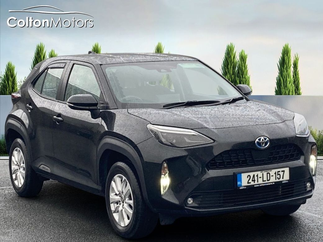 Image for 2024 Toyota Yaris Cross 1.5 Hybrid Luna