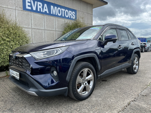 Image for 2020 Toyota Rav4 G 4WD LEATHER HYBRID AUTOMATIC 2.5 PETROL //HIGH SPEC//FULL LEATHER HEATED SEATS//REVERSE CAMERA//KEYLESS ENTRY//ADAPTIVE CRUISE CONTROL//HEATED STEERING WHEEL//